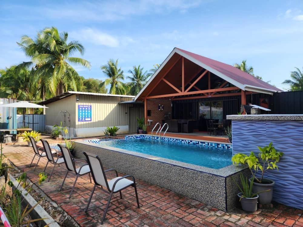 Homestay Umbai Kelana Merlimau Exterior foto