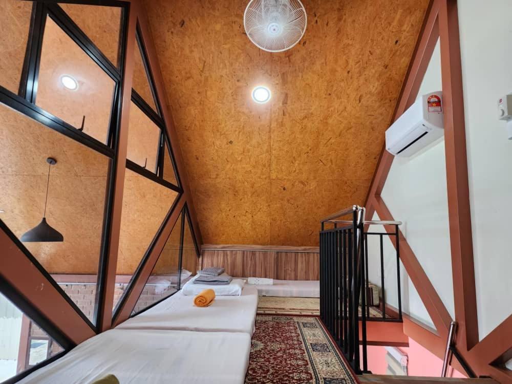 Homestay Umbai Kelana Merlimau Exterior foto