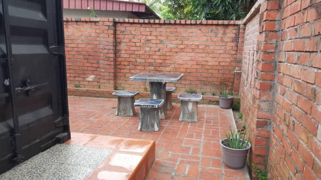 Homestay Umbai Kelana Merlimau Exterior foto