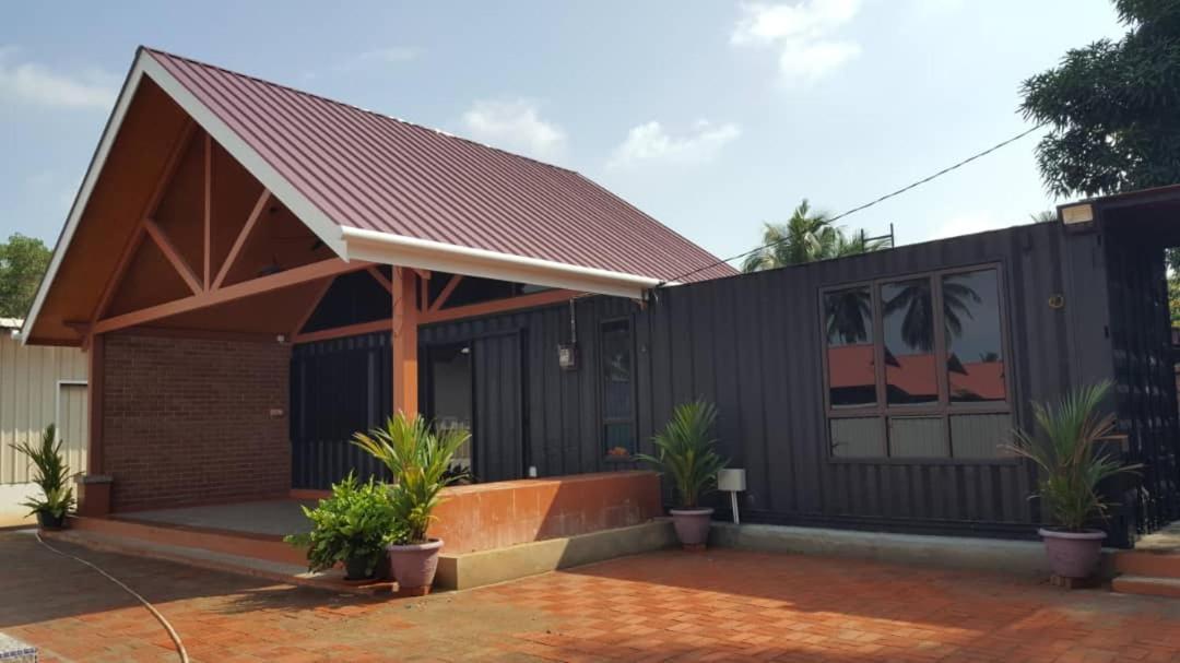 Homestay Umbai Kelana Merlimau Exterior foto
